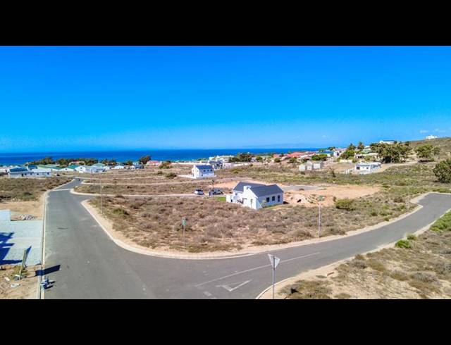 2 BEDROOM HOUSE FOR SALE IN ST HELENA VIEWS